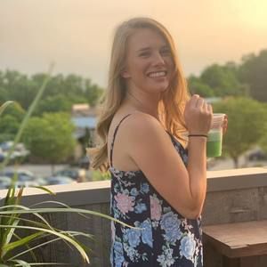 Meet your Posher, Stephany